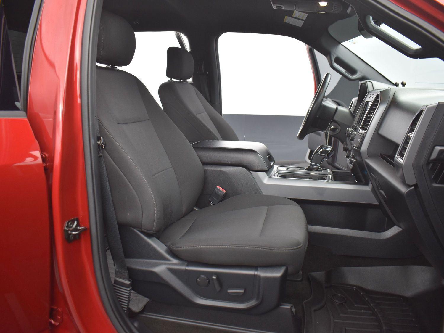 Used 2020 Ford F-150 XLT Crew Cab Truck for sale in Grand Island NE