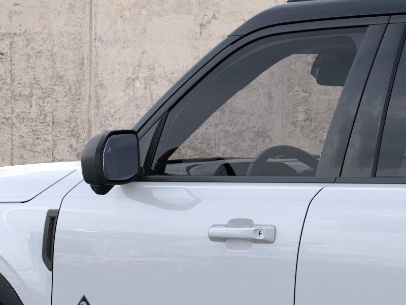 Vehicle photo 20