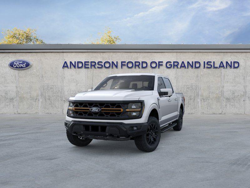 Vehicle photo 2