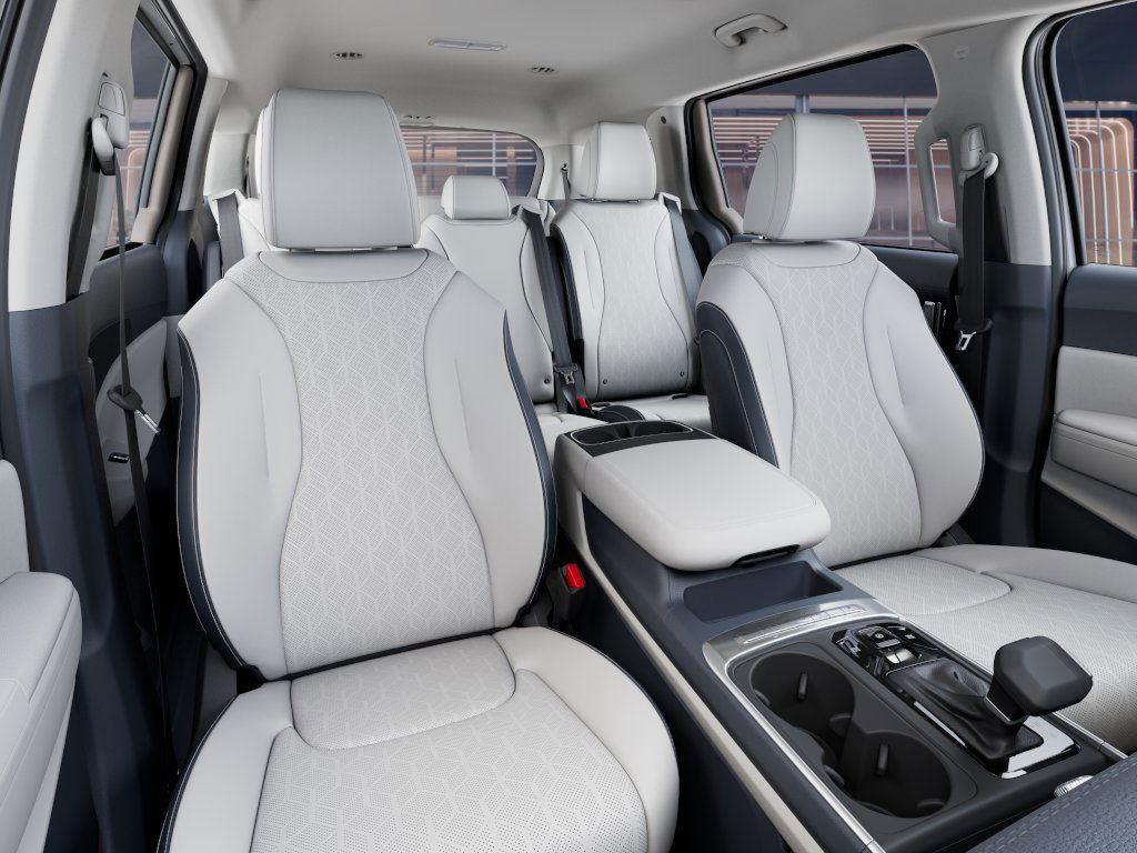 New 2025 Kia Carnival for sale in Grand Island NE