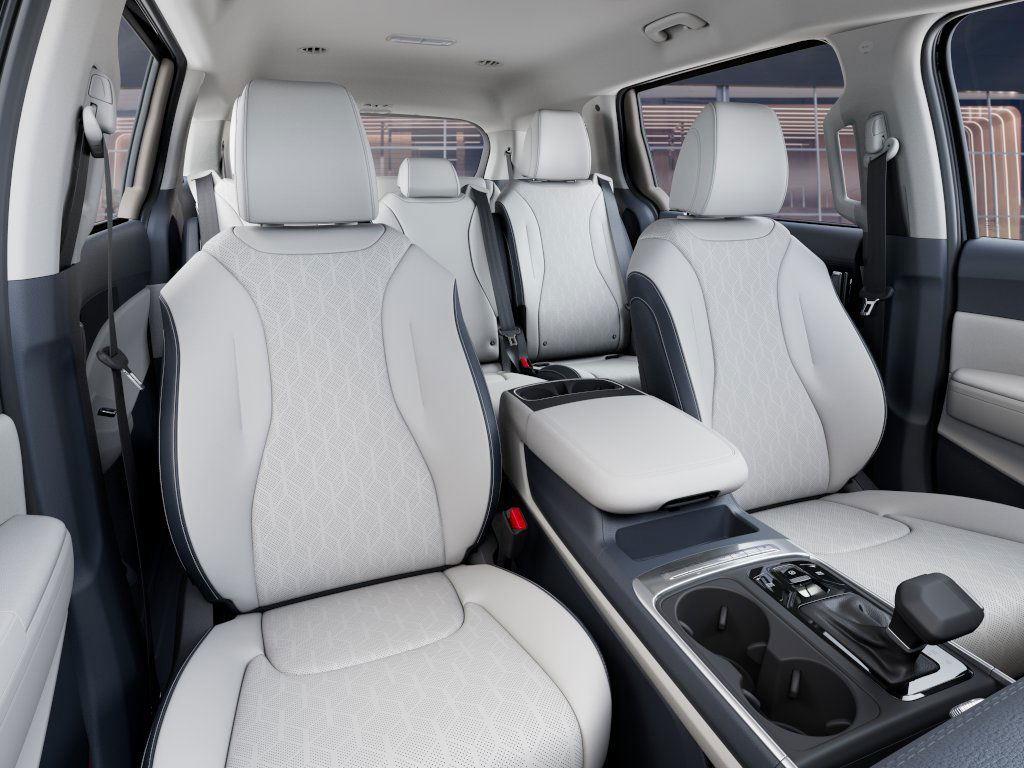New 2025 Kia Carnival for sale in Grand Island NE