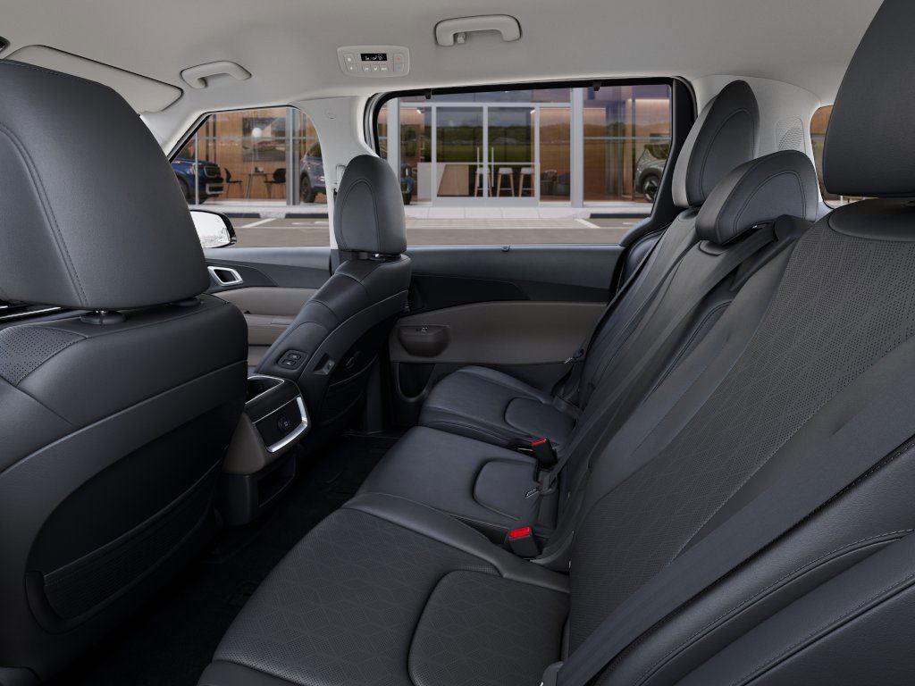 New 2025 Kia Carnival for sale in Grand Island NE