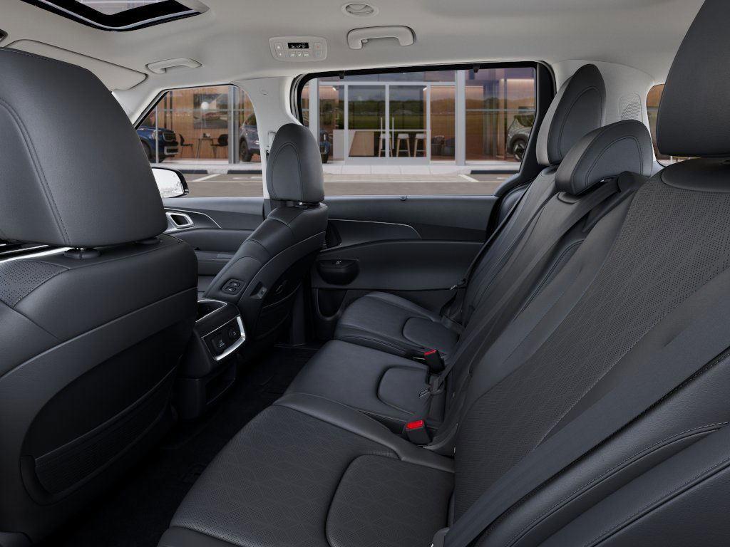 New 2025 Kia Carnival for sale in Grand Island NE