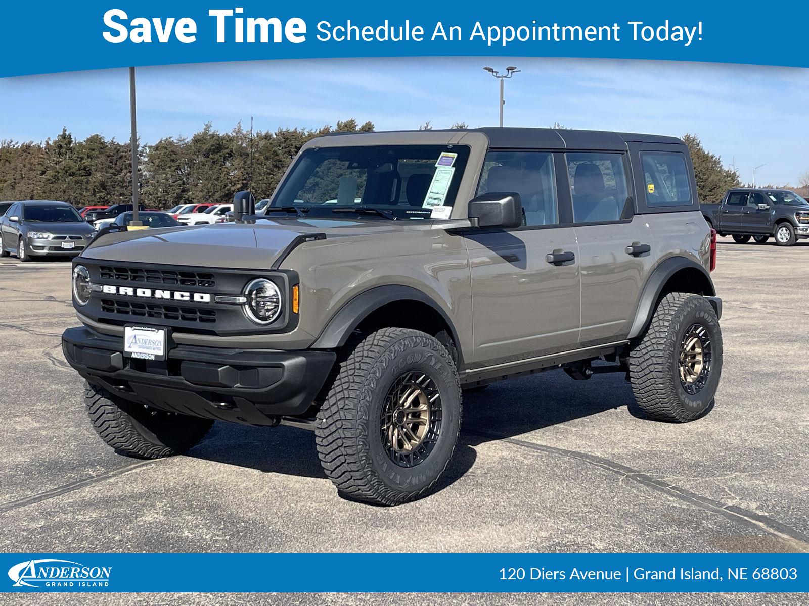 Vehicle photo 1