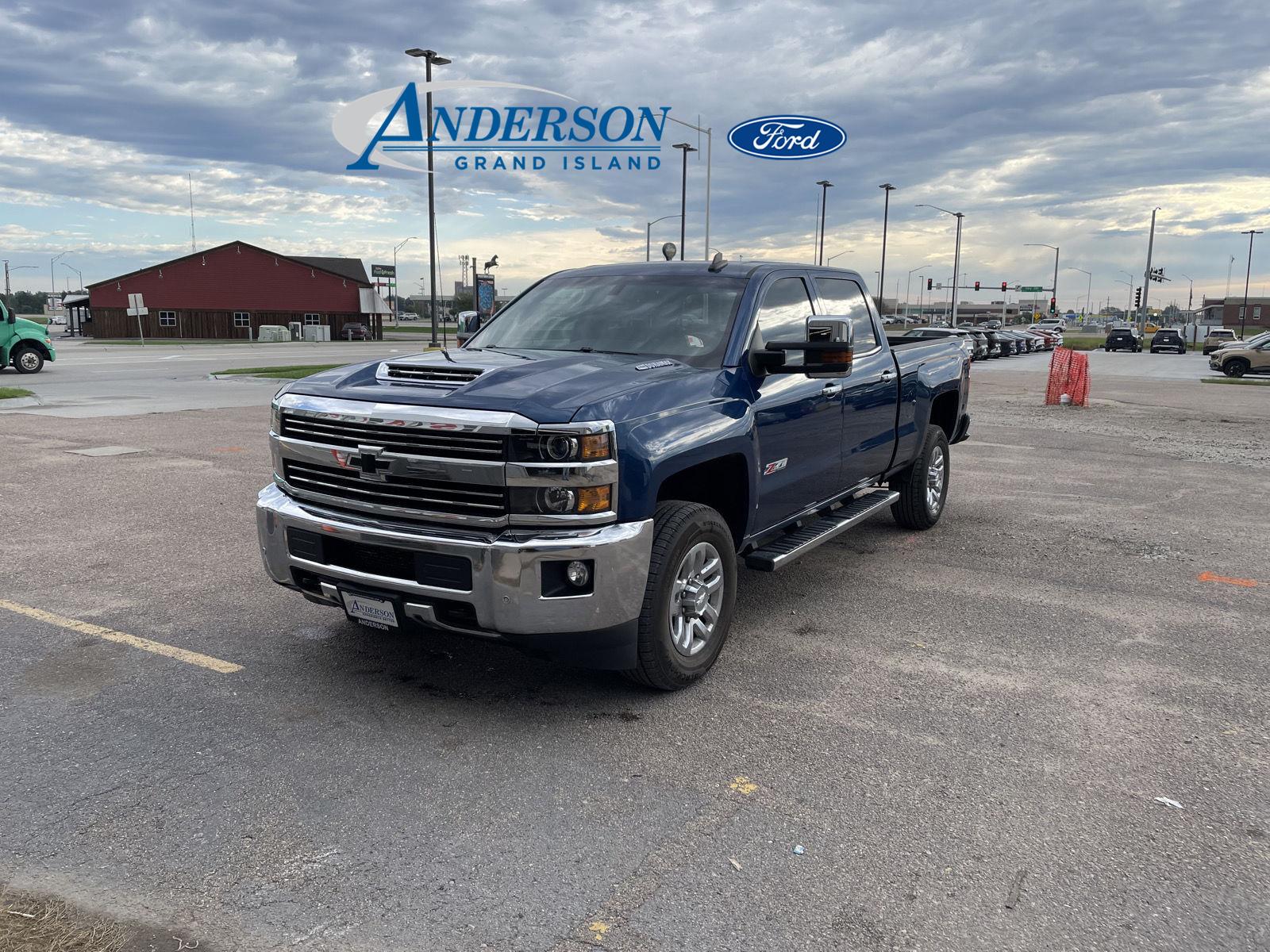 Deep Ocean Blue Metallic 2019 Chevrolet Silverado 3500HD Pickup Truck Four-Wheel Drive 6-Speed Automatic