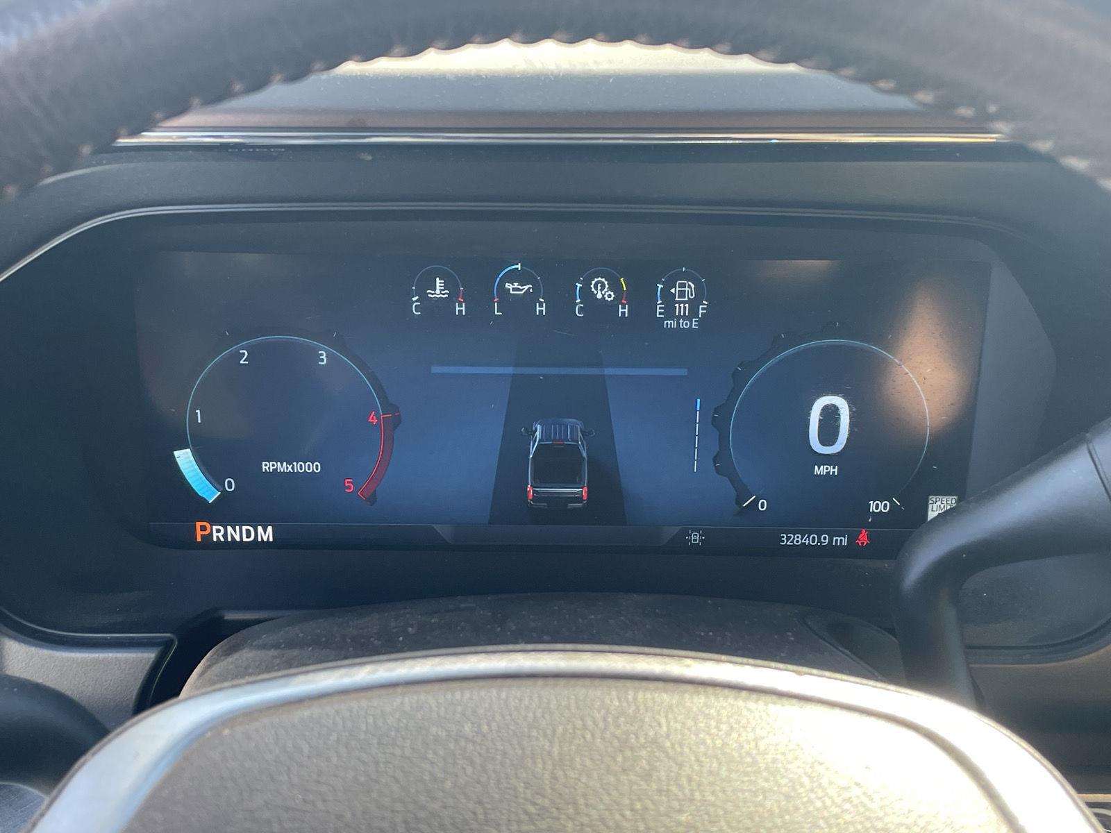 Vehicle photo 3