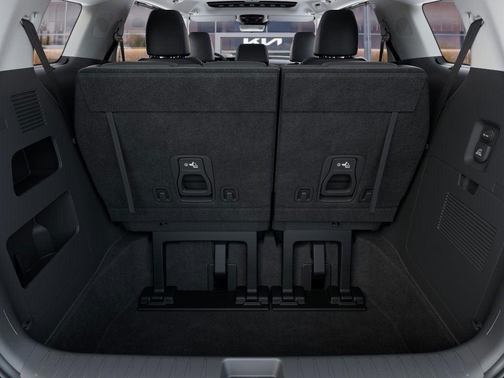 2026 Kia Carnival SX photo 17