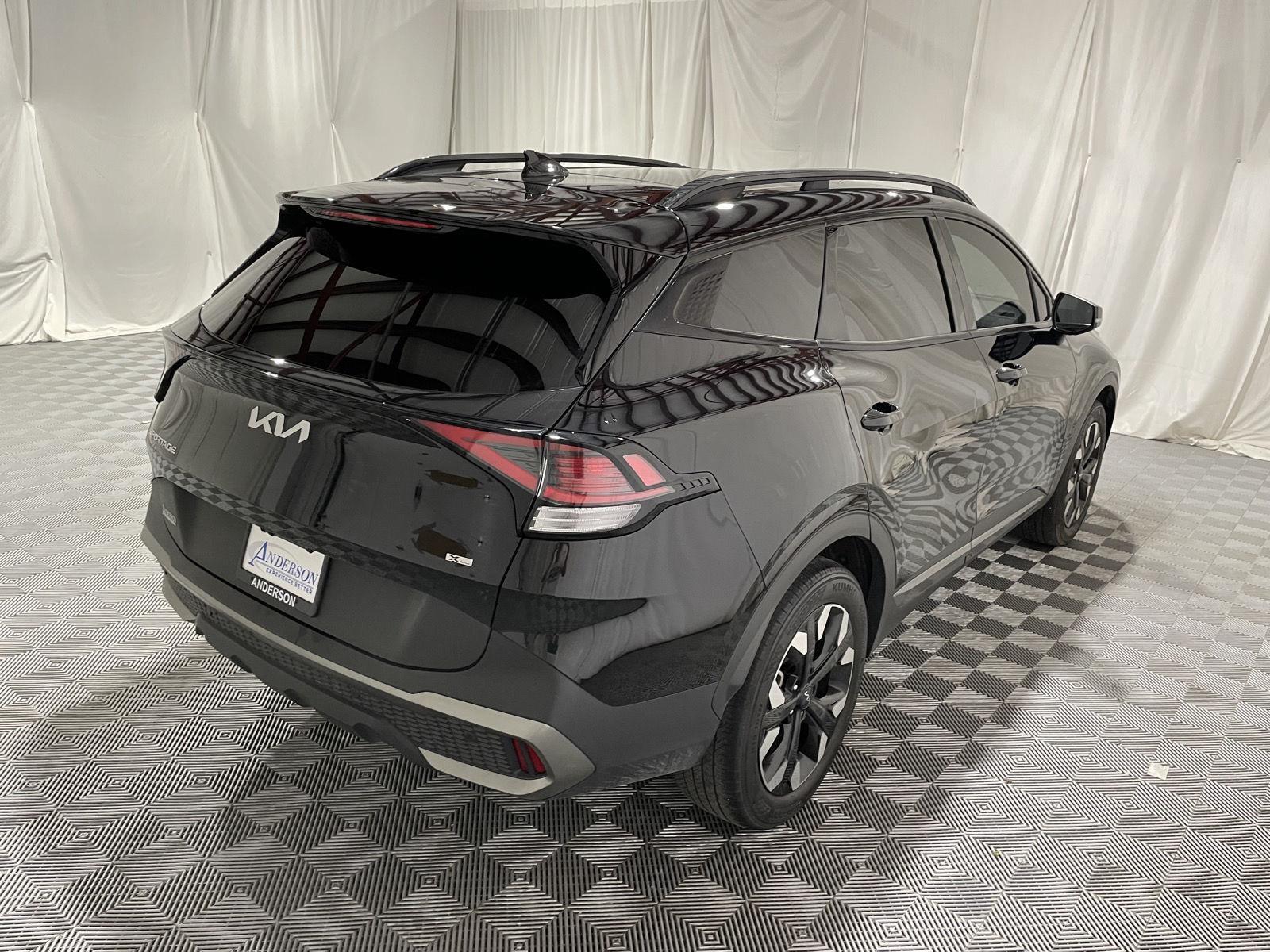 2023 Kia Sportage X-Line photo 2