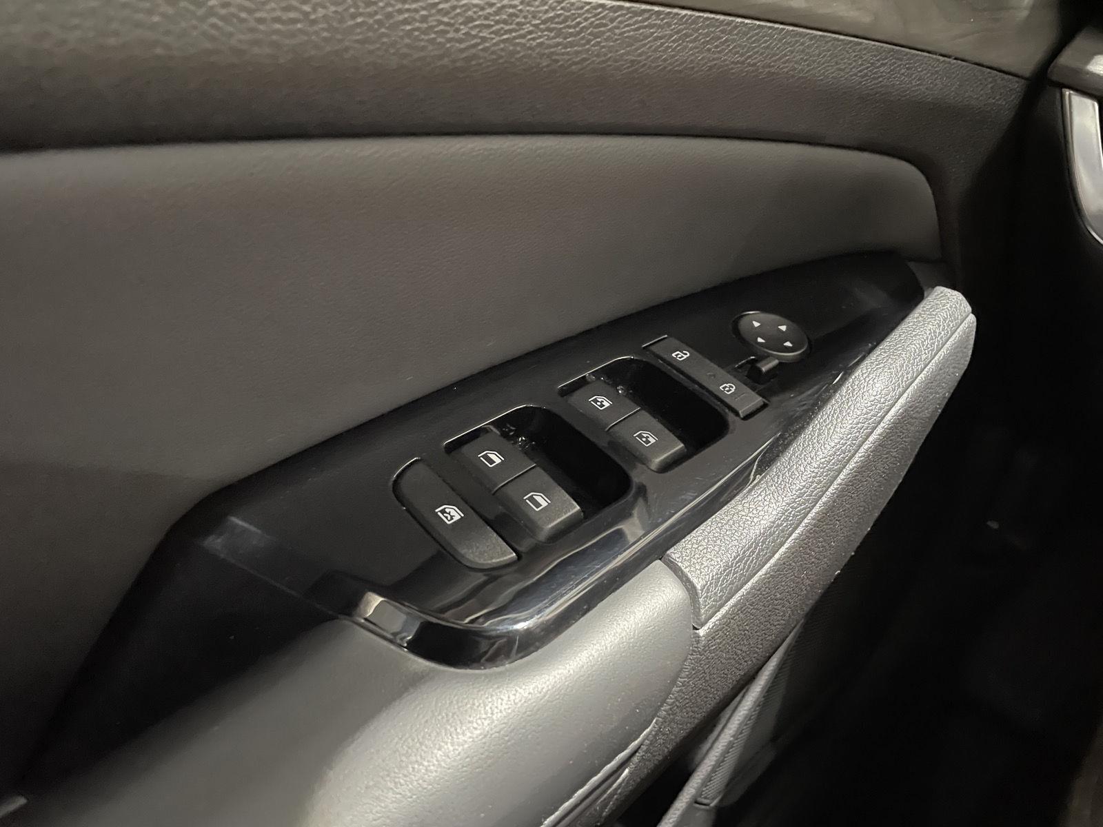 2023 Kia Sportage X-Line photo 19