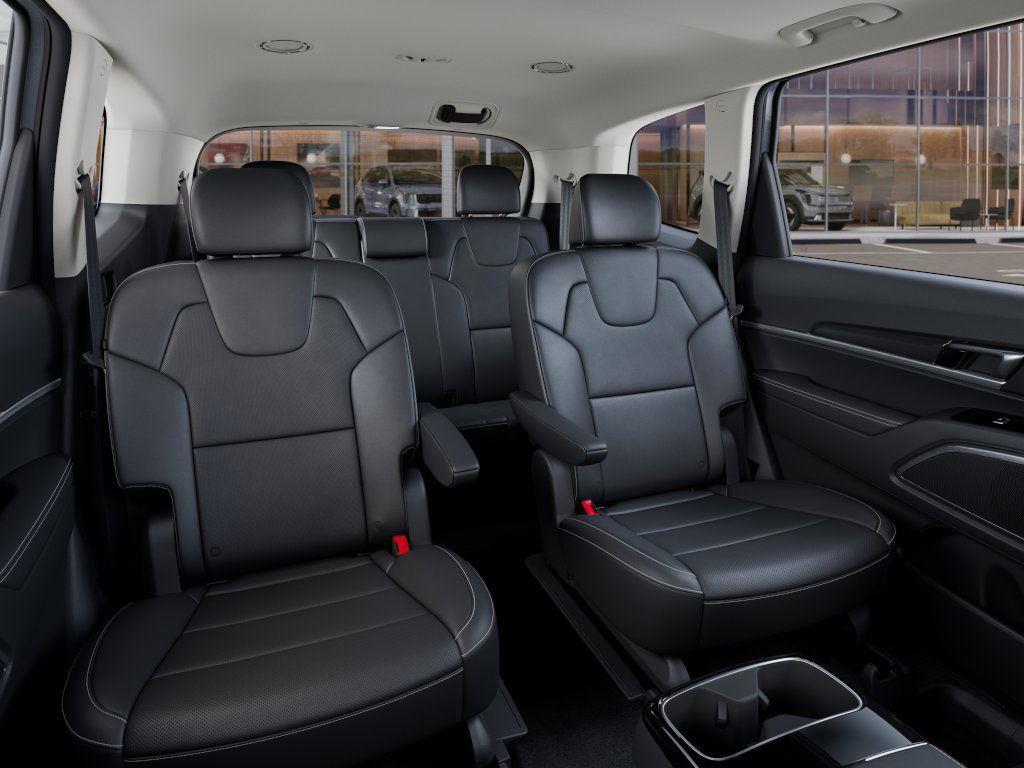2025 Kia Telluride S photo 12