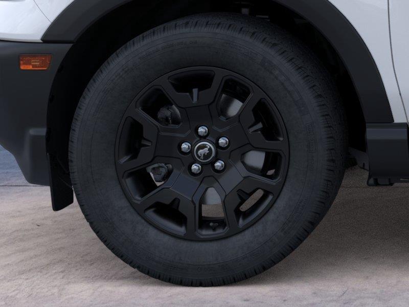 Vehicle photo 19