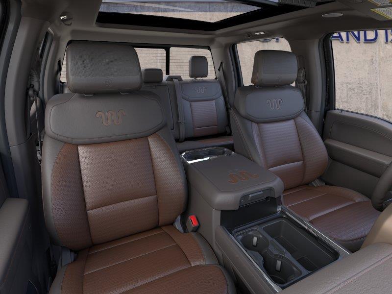 Vehicle photo 10