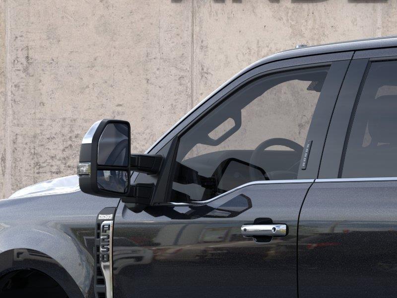 Vehicle photo 20