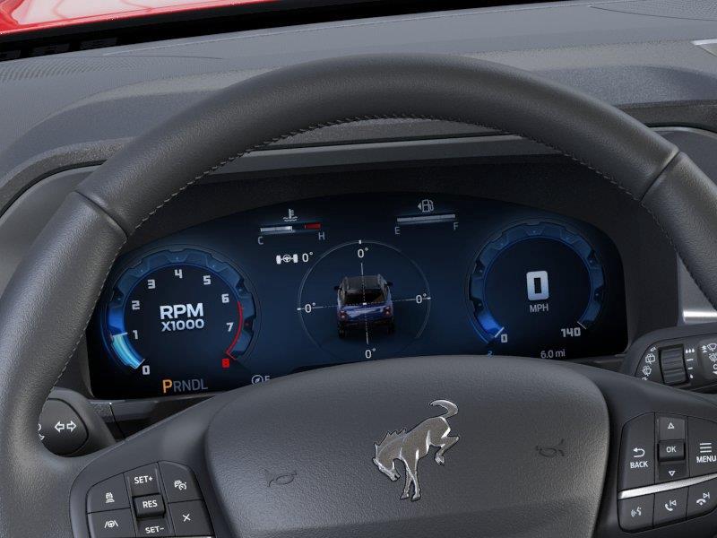 Vehicle photo 13