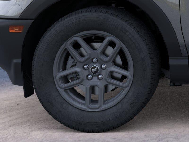 Vehicle photo 19