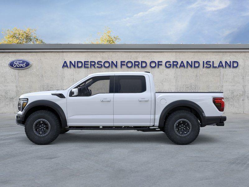 Vehicle photo 3