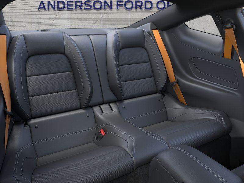 Vehicle photo 11