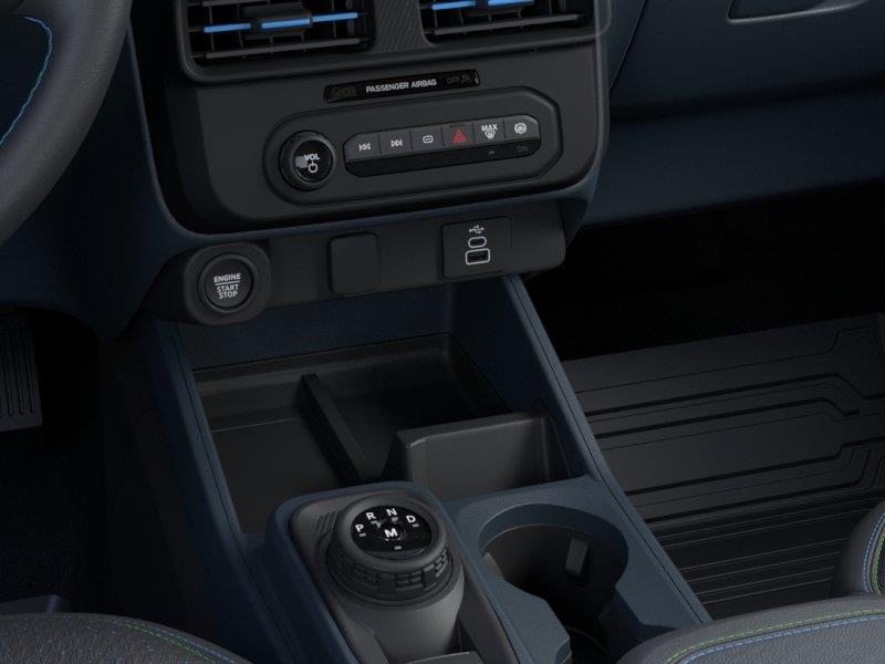 Vehicle photo 16