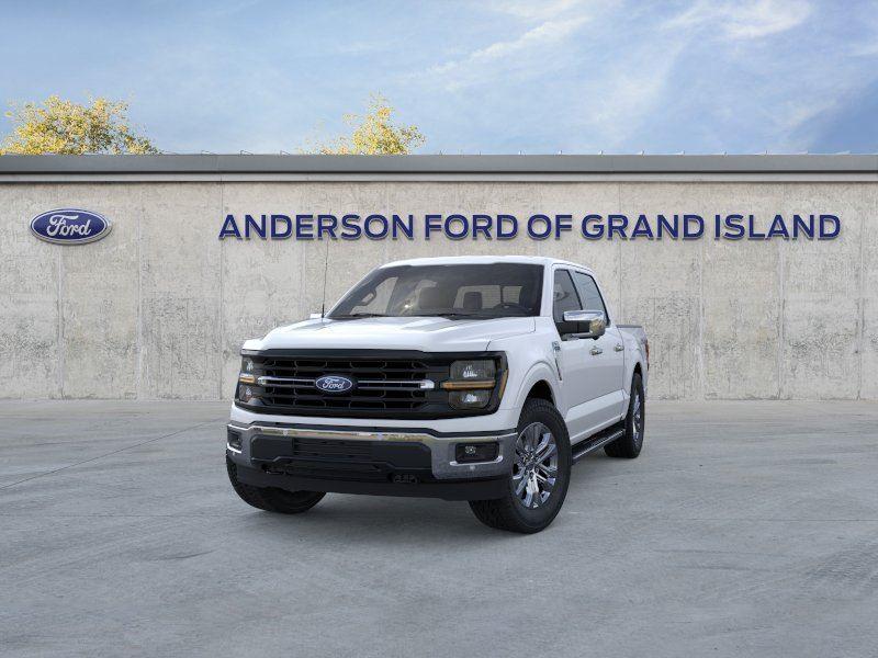 Vehicle photo 2