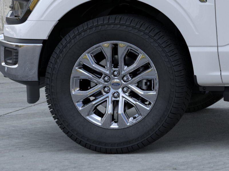 Vehicle photo 18