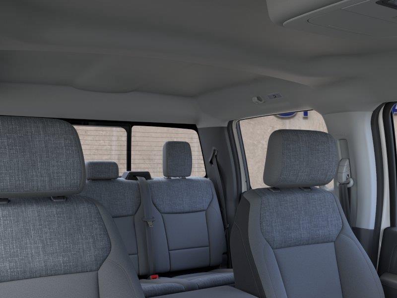 Vehicle photo 22