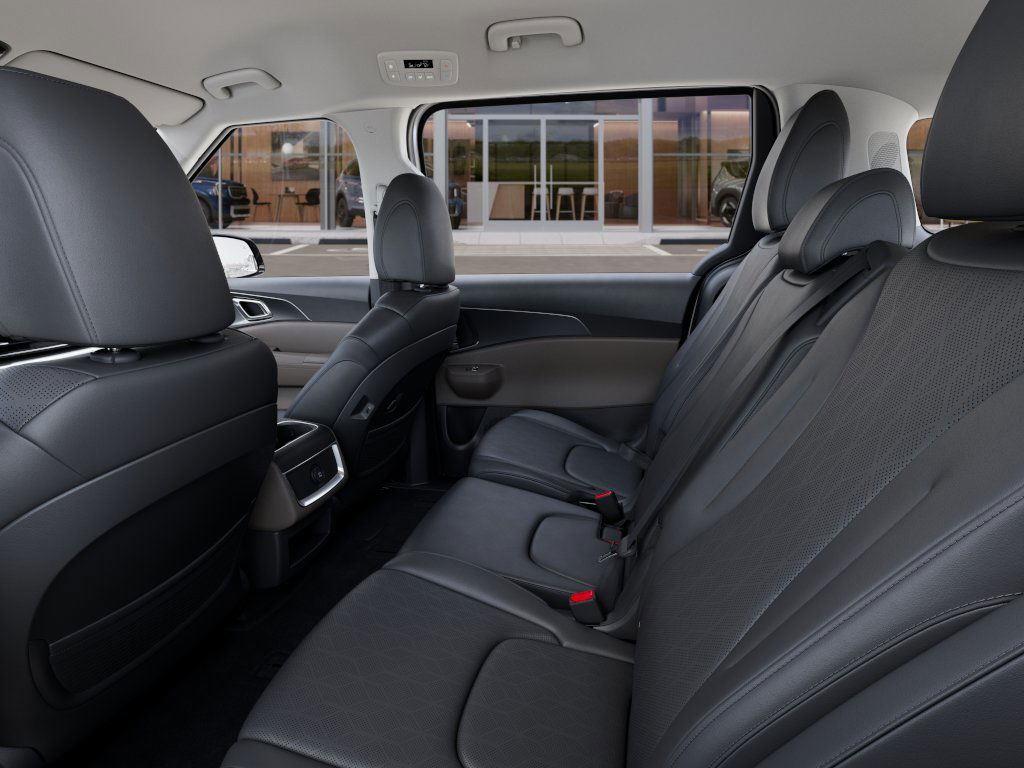 New 2026 Kia Carnival Hybrid for sale in Grand Island NE