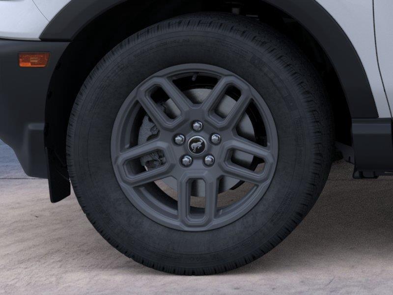 Vehicle photo 19