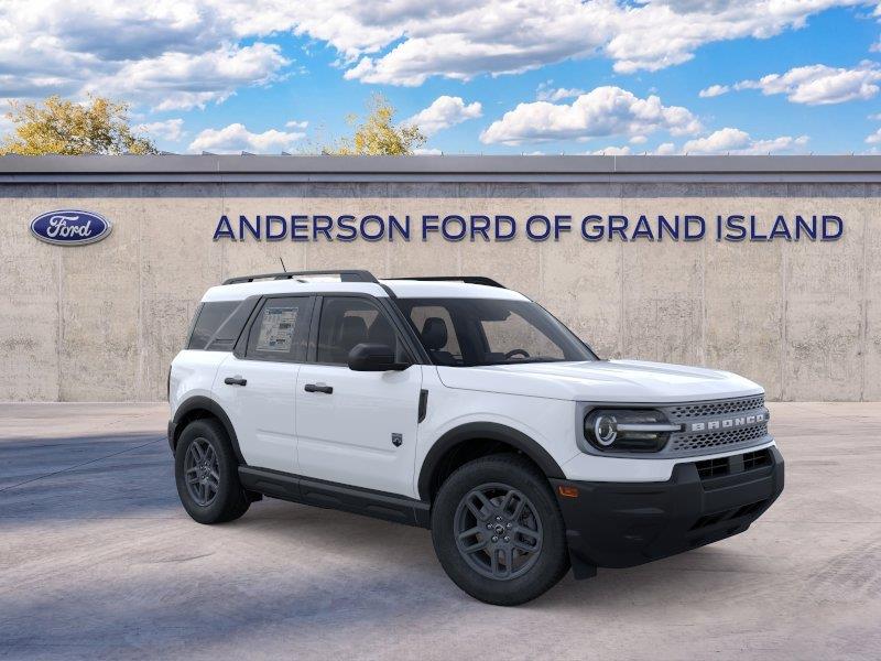Vehicle photo 7