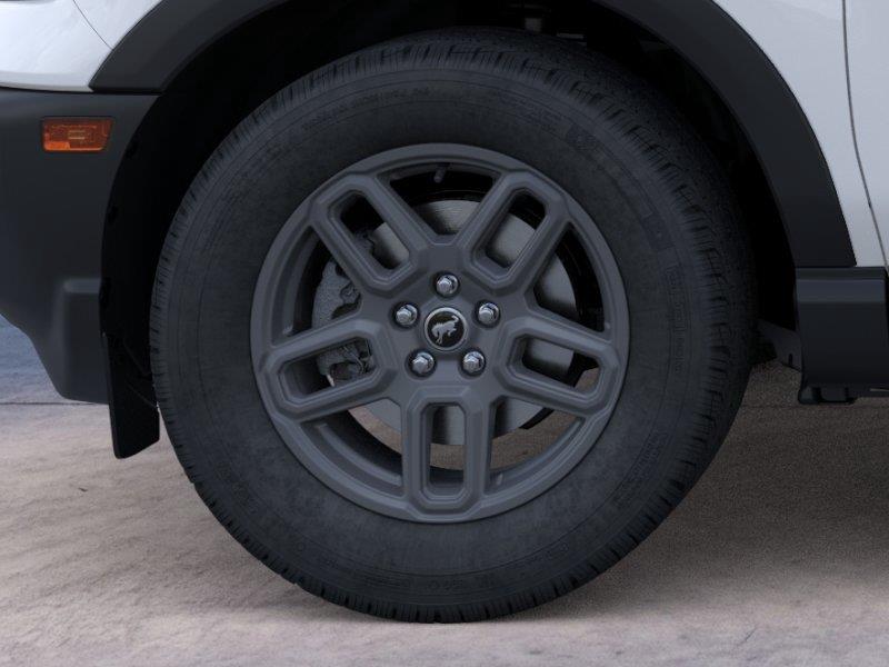 Vehicle photo 19