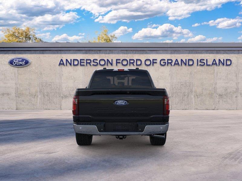 Vehicle photo 5