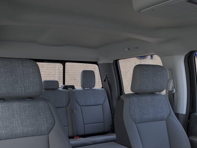 Vehicle photo 22