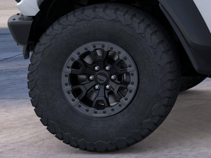 Vehicle photo 21