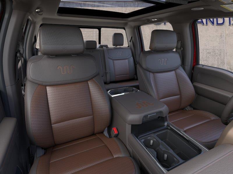 Vehicle photo 10