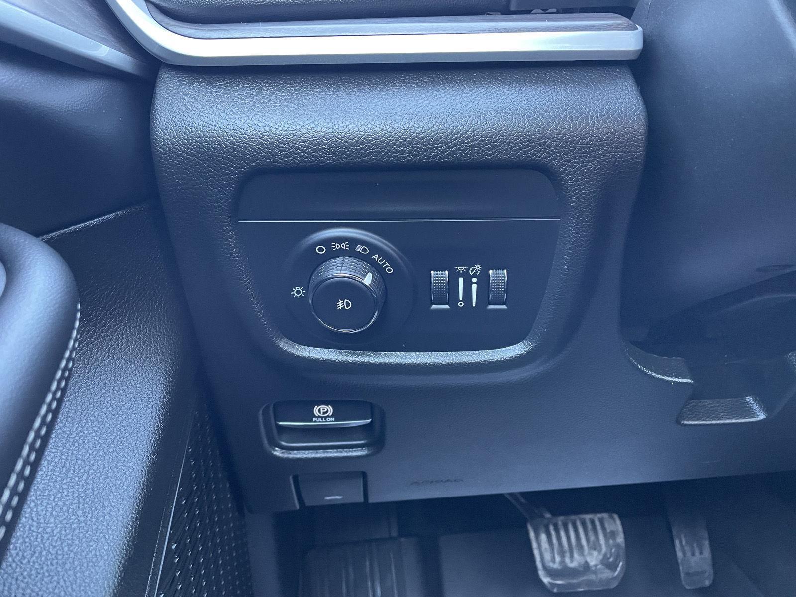 Used 2024 Jeep Grand Cherokee L for sale in Grand Island NE