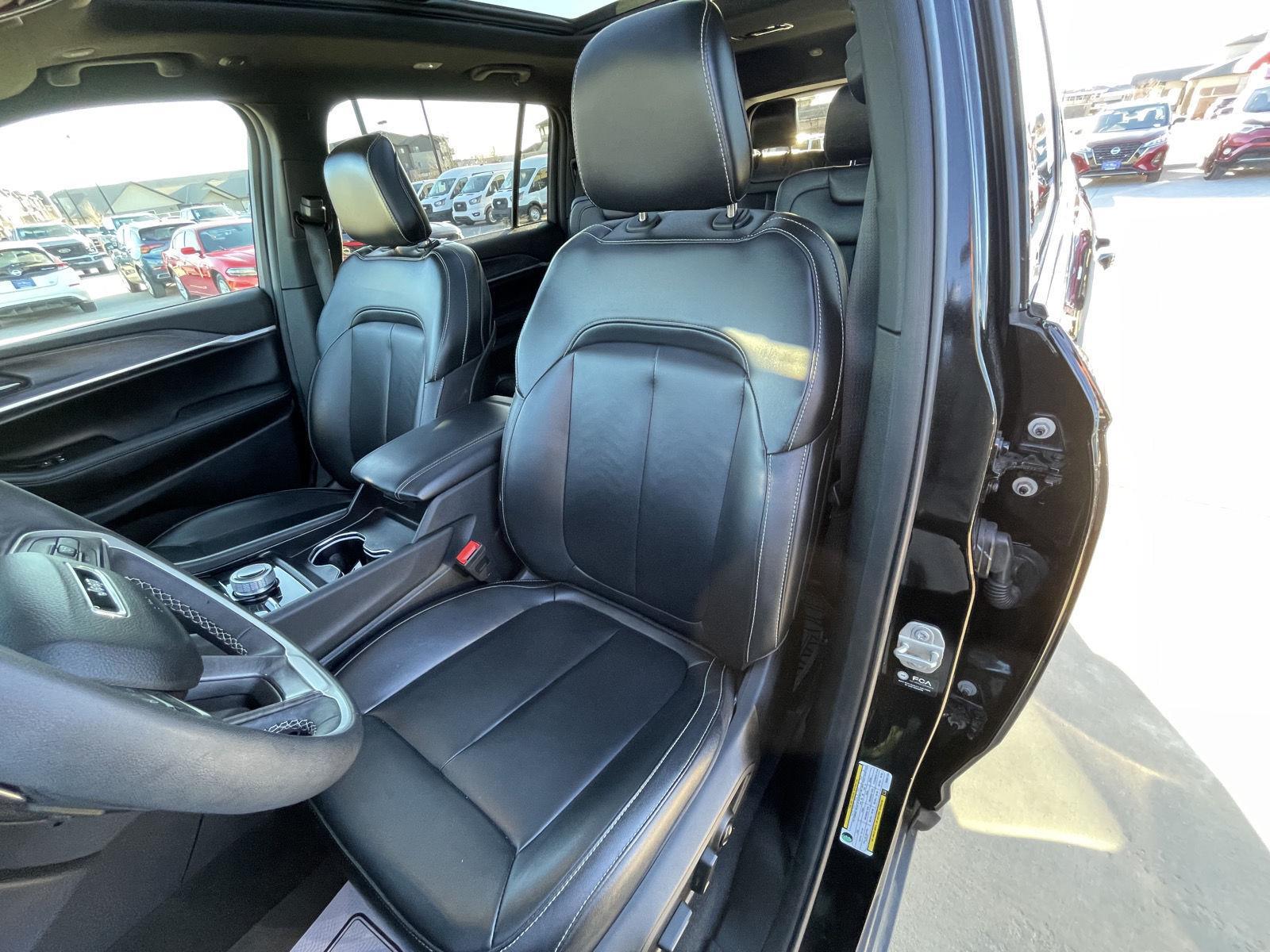 Used 2024 Jeep Grand Cherokee L for sale in Grand Island NE