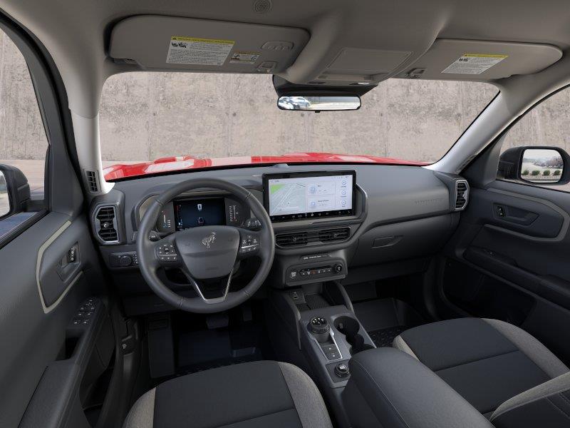 Vehicle photo 9