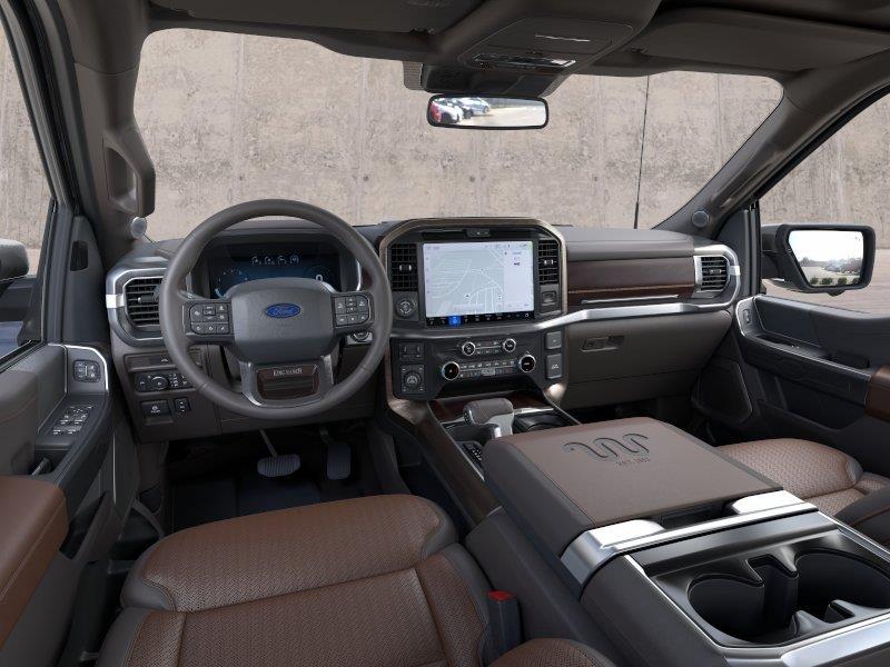 Vehicle photo 9