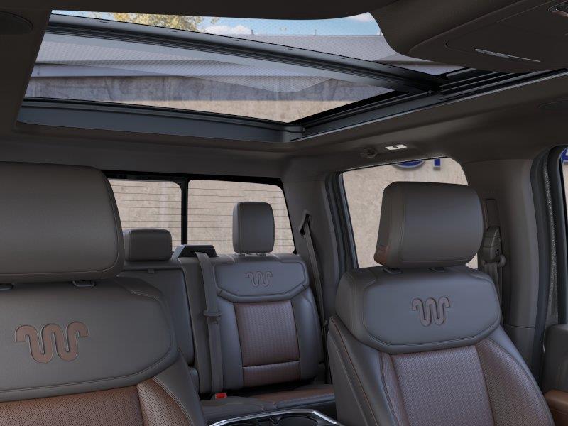 Vehicle photo 22