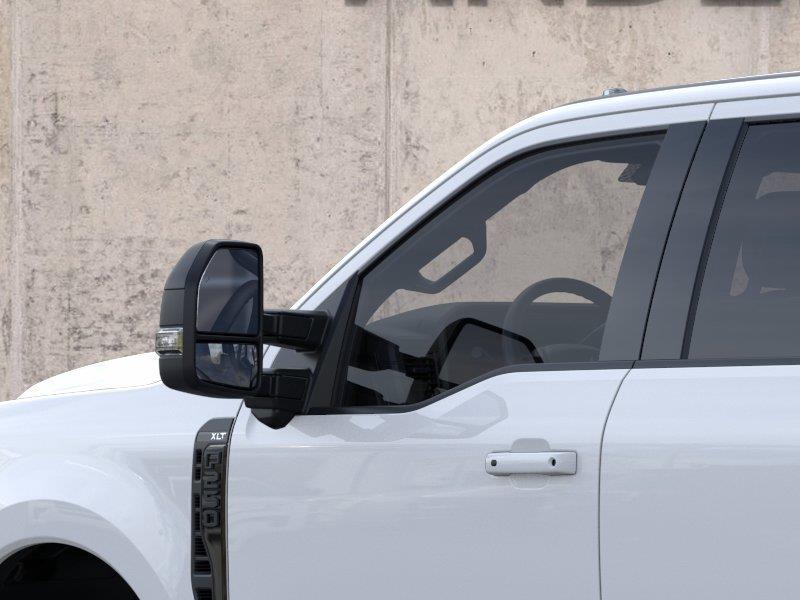 Vehicle photo 20