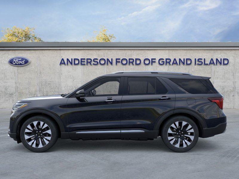 Vehicle photo 3