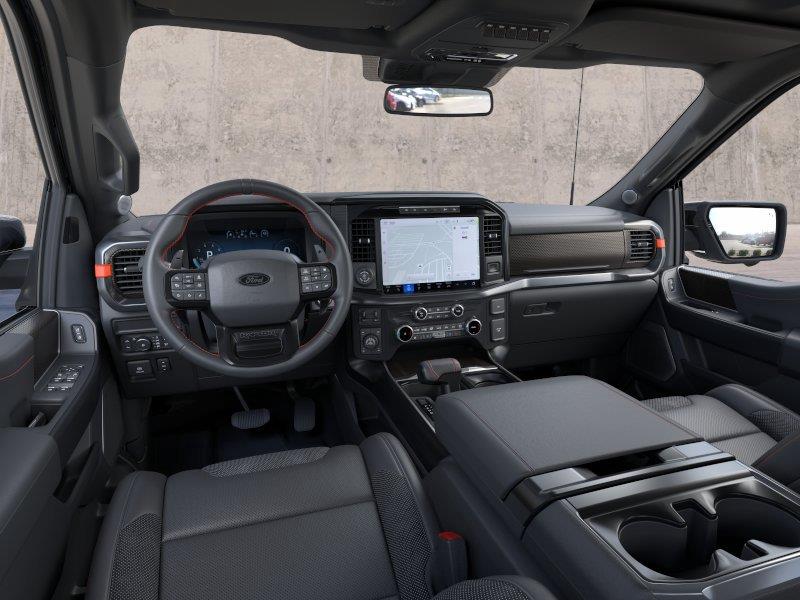 Vehicle photo 9