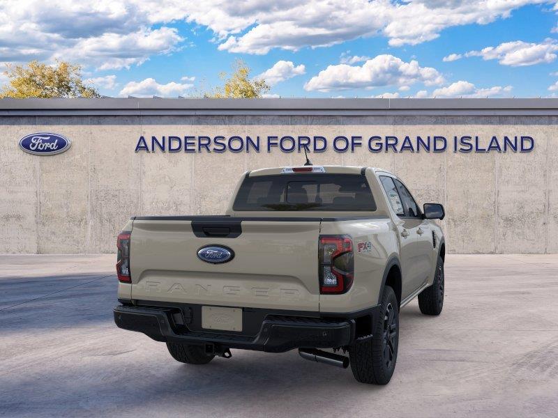 Vehicle photo 8