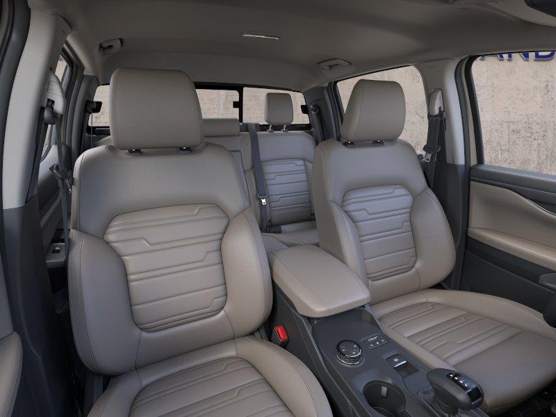 Vehicle photo 10