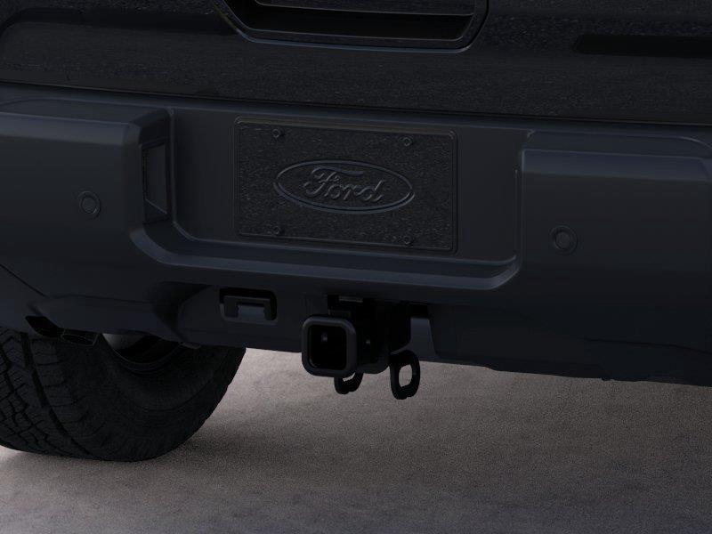 Vehicle photo 23