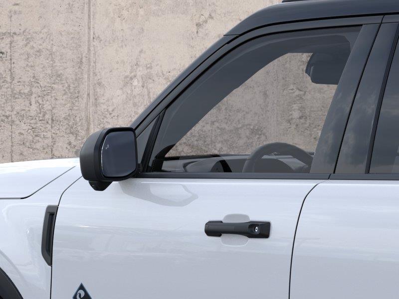 Vehicle photo 20