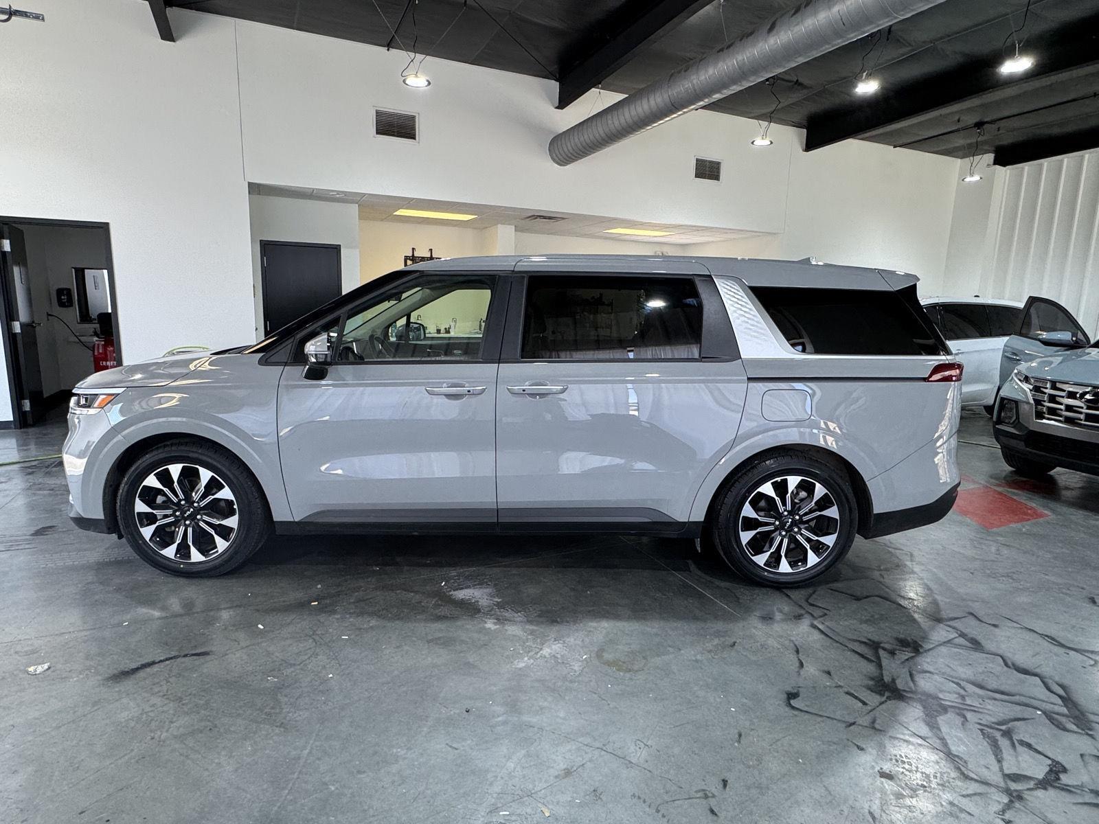 Used 2024 Kia Carnival for sale in Grand Island NE