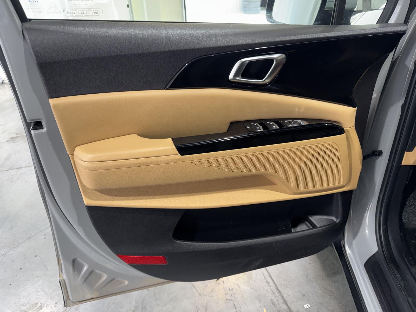 Used 2024 Kia Carnival for sale in Grand Island NE