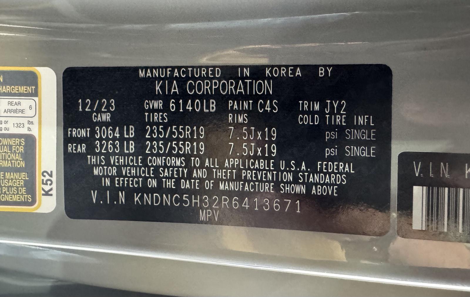 Used 2024 Kia Carnival for sale in Grand Island NE