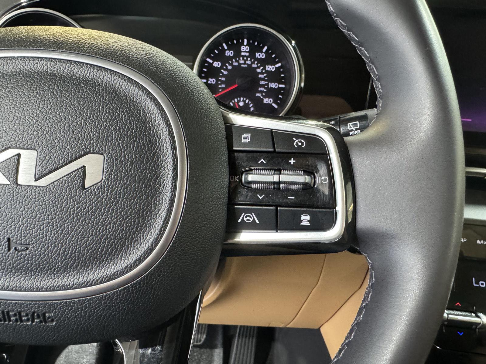 Used 2024 Kia Carnival for sale in Grand Island NE