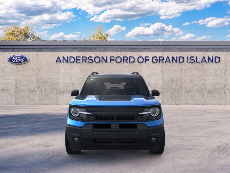 Vehicle photo 6